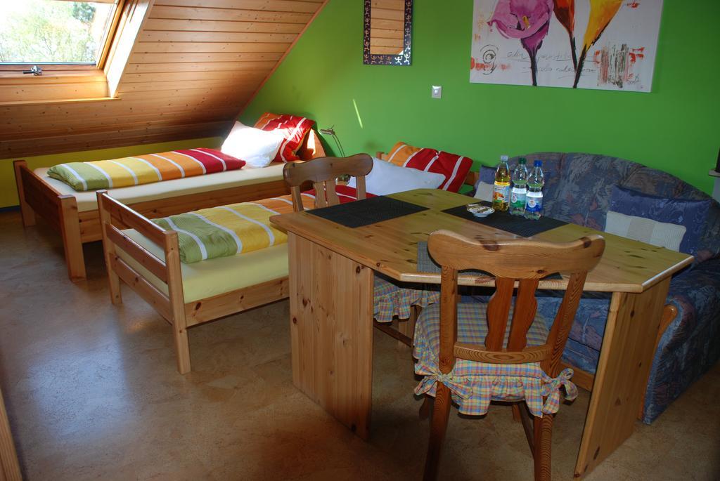 Gästezimmer Anita Schwabach Exterior foto